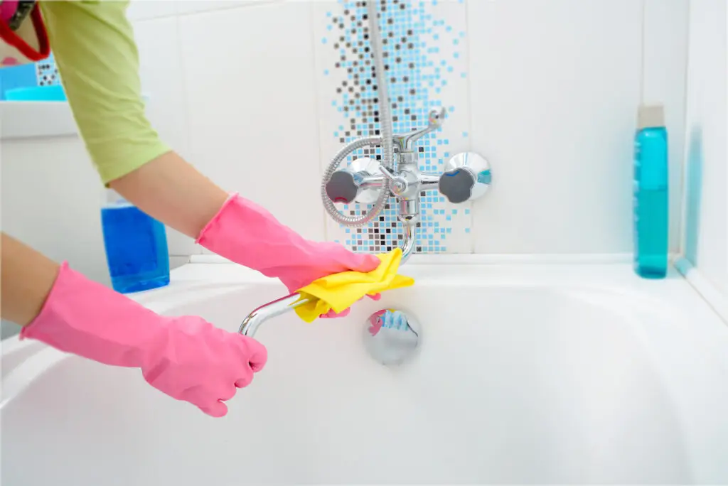 Best Bathtub Cleaners