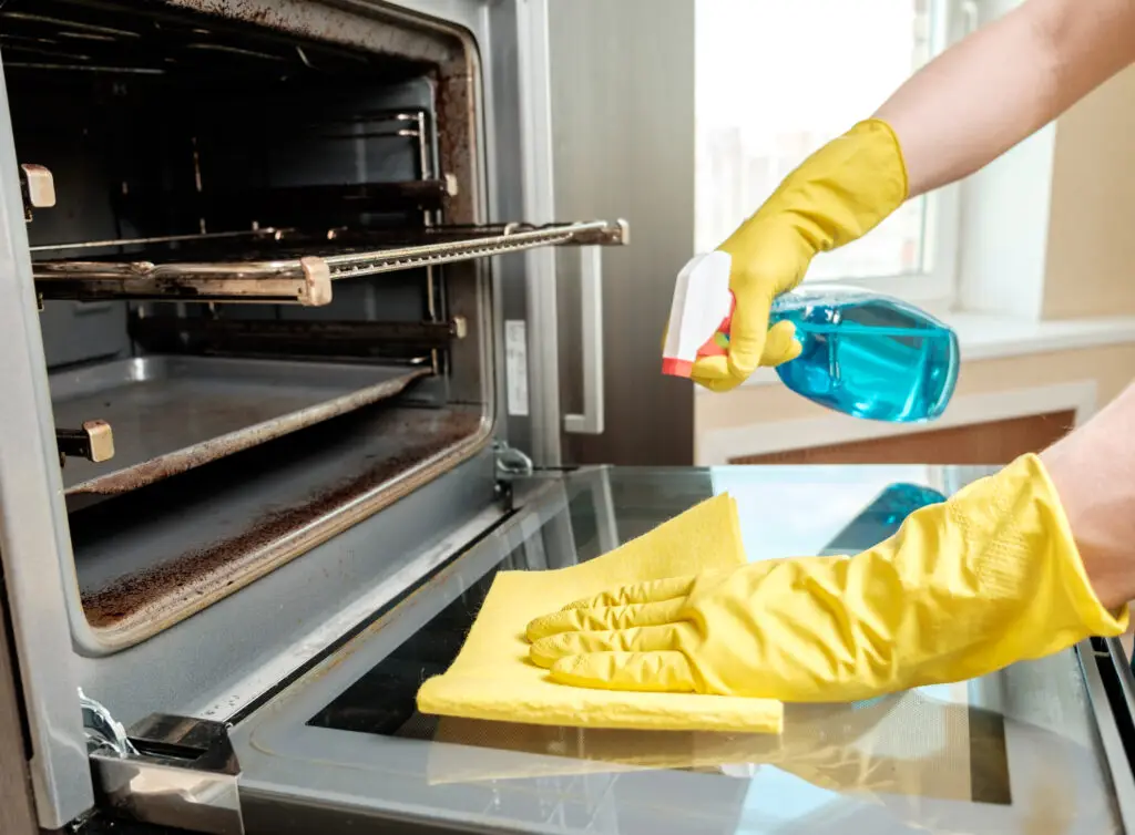 How to clean oven door glass