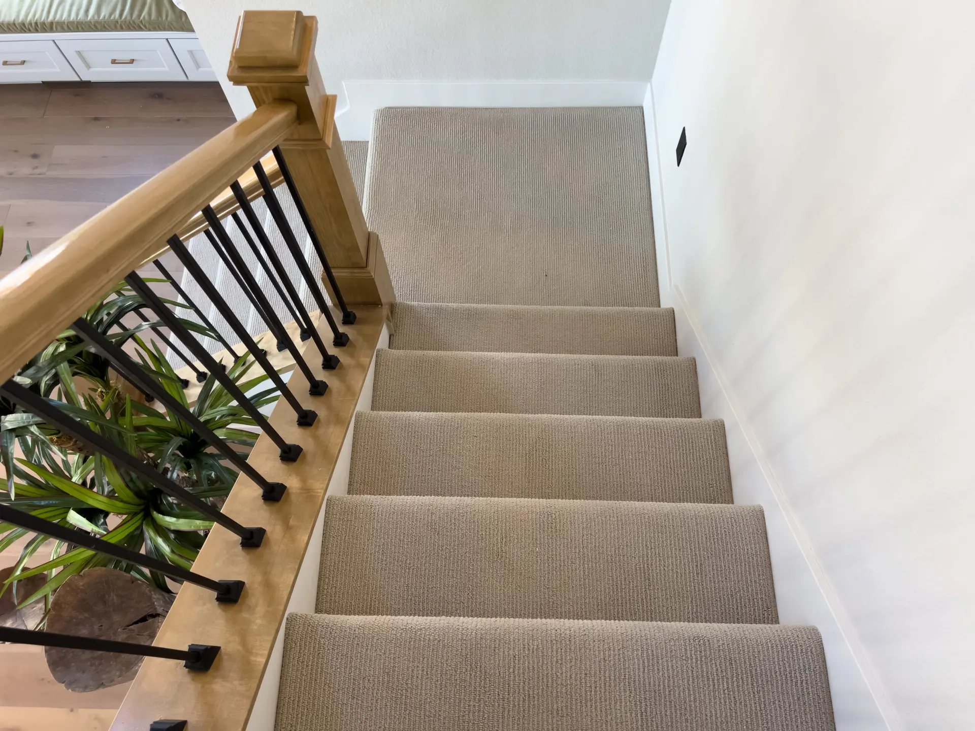How to Clean Stair Carpet by Hand? DIY Cleaning Tips