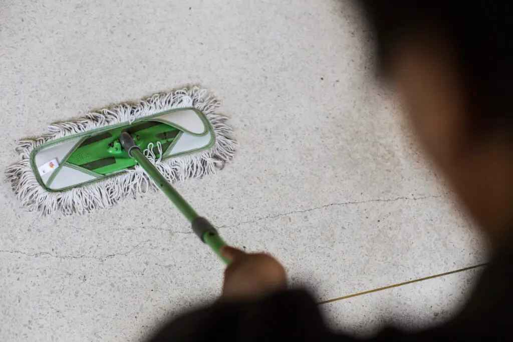 How to Clean a Garage Floor? Step-by-Step Guide