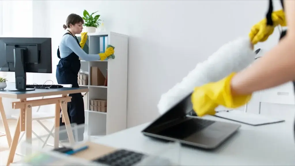 The Office Cleaning Checklist Every Business Manager Should Keep