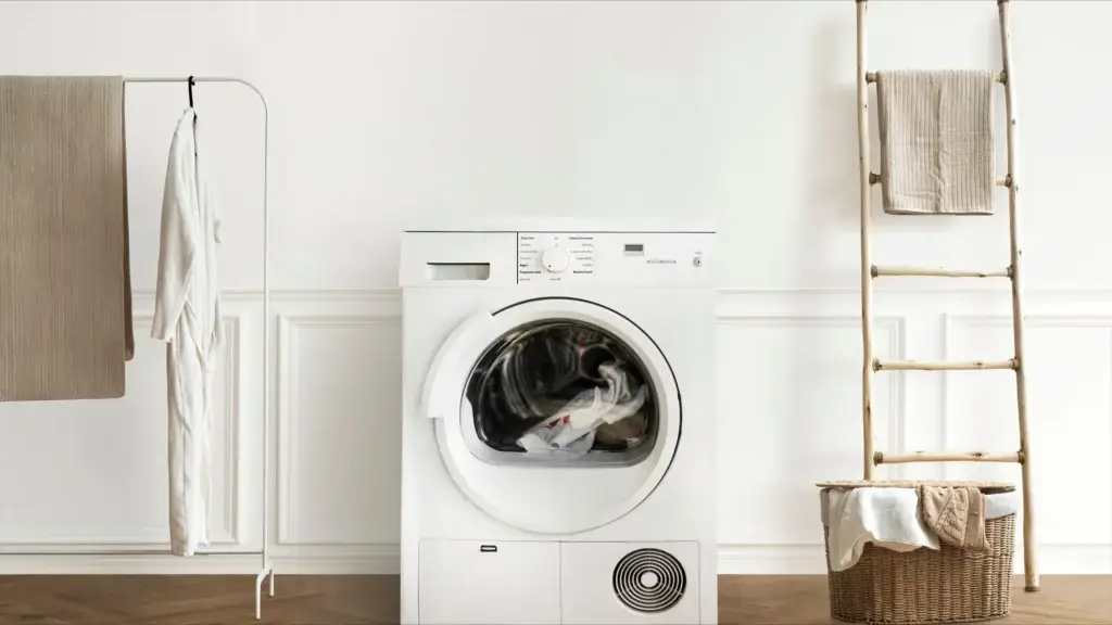 Comforter cleaning at home: what you need to know before you wash