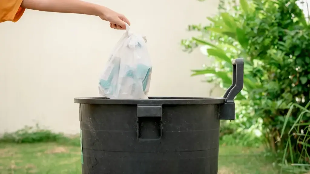How to Clean Trash Cans: How Often and the Method That Actually Works